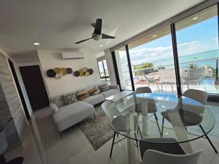 TAKH, Elegant Condo 2BR Rooftop Pool Ocean View & Balcony lagoon view - 9