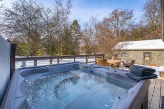 Cozy Cabin w/ Hot Tub Near Buckhorn & Castle Rock - 9