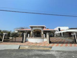 The Golden Mansion - 8