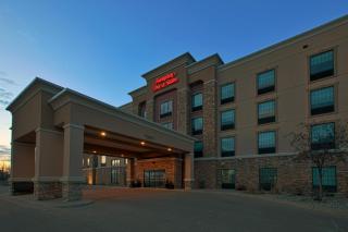 Hampton Inn and Suites St. Cloud - 9