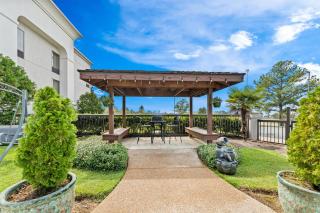 Hampton Inn & Suites Tifton - 9
