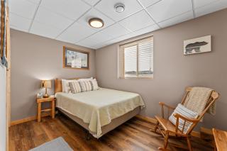 Spacious 4BR Cabin • Sleeps 12 • Games •Near Dells - Lyndon Station - 4