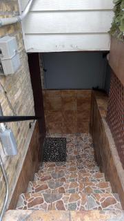 Stylish Garden-Level 2BR: Quiet Neighborhood - 2