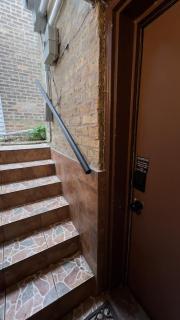 Stylish Garden-Level 2BR: Quiet Neighborhood - 3