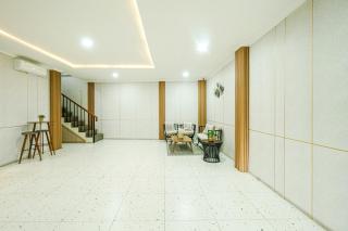 Urbanview Daily Guest House Pasteur Bandung - 3