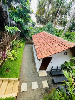 Hiriketiya ocean bliss villa - 9
