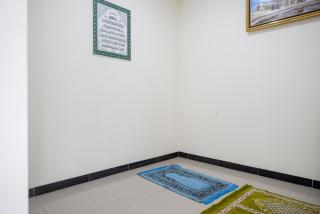 Urbanview Hotel Syariah Casa Azmya Yogyakarta by RedDoorz - 2