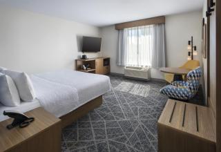 Hampton Inn and Suites New Hartford/Utica - 2