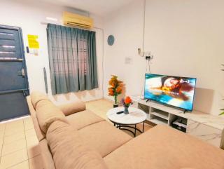 Saleng single storye landed 7pax 3BR near Kulai AEON - Kulai - 4