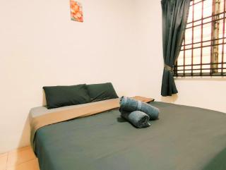 Saleng single storye landed 7pax 3BR near Kulai AEON - Kulai - 1