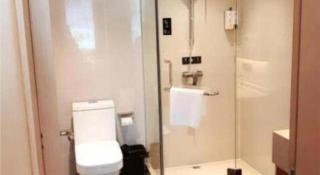 City Comfort Inn Liuzhou Rongshui Binjiang Road - 3