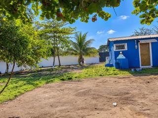Scarlett House 600m from the sea - 0