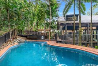 Treehouse - Serene Tropical Hideaway & Private Pool - 7