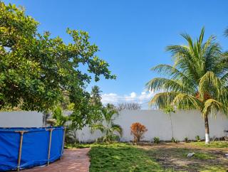 Scarlett House 600m from the sea - 1