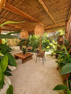 Authentic wooden house with garden, walking distance to town - El Nido - 0