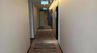 Green Tree Inn Hebei Cangzhou Hejian Middle Shijing Road - 5