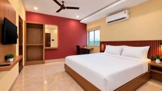 Hotel LeeLa IMPERIAL - 6