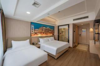 Vienna Hotel Ganzhou Economic Development Zone 1st Hospital West High-Speed Railway Station - 2