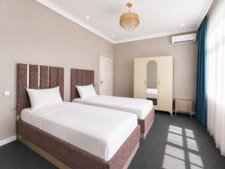 Nizami Street Old City Hotel - 4