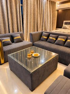 Elvora Stay's - Studio with Jacuzzi - 7