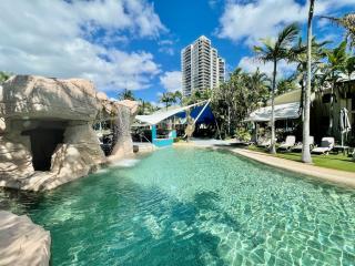 Large Ground Floor Diamond Beach #138 - 0
