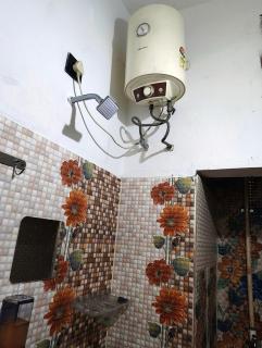 Tiny Hub, Smart & Comfy Rooms - 1