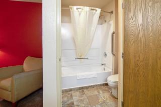 Quality Inn Aberdeen - 2