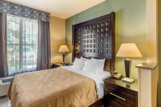 Quality Suites Sherman - 2