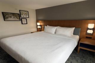 Country Inn & Suites by Radisson, Lima - 1