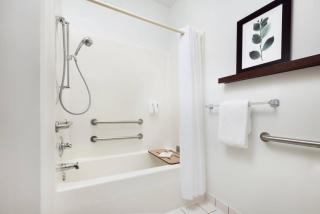 Country Inn & Suites by Radisson, Springfield, OH - 3