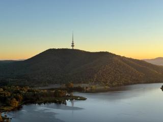 Modish Apartment near Parliamentary Triangle - Hosted by CanStay -  - 6