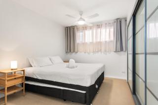 Bluff Beach House - 2