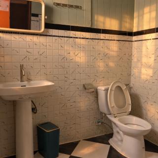 201 Art in town Hostel - 4