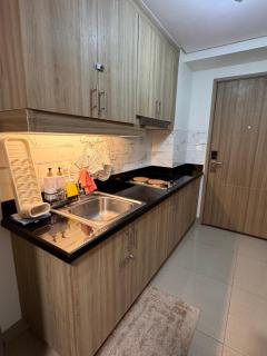The Nuebe Chalet near SM Moa Pasay City - 5