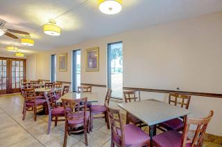 Quality Inn & Suites Live Oak I-10 Exit 283 - 8