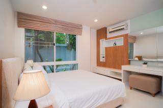 Surin Park 2 Bed Direct Pool Access by Destada - 3
