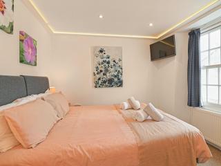 The Hideaway - 3