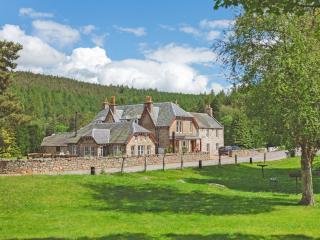 Potarch Lodge - 0