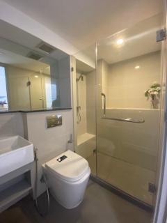 Luxury Corner Duplex with River & City Views in Prime Sathorn - 8