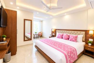 Hotel Plea LMark Mahakaleshwar Tenple Near Railway Station # Fully Air Conditioner Room# Best Hotel In Ujjain - 7