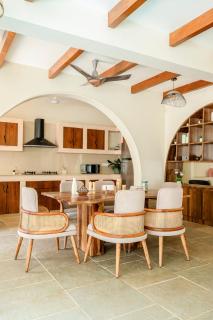Staymaster White Castle 7BHK - 2 Pvt Villas with pools - Vagator - 5