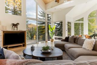Sandstone Chalet - 0