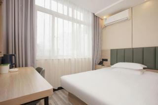 GreenTree Inn Yangzhou Slender West Lake Wencheng Attic Express Hotel - 4