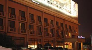 Jinjiang Inn Select Shanghai Pudong Airport - 2