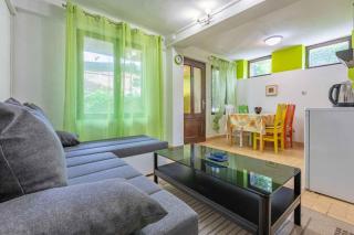Apartments in Selce 41696 - 1