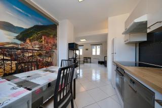 F&J - Apartment for 4 people - Elbeuf city center - 2