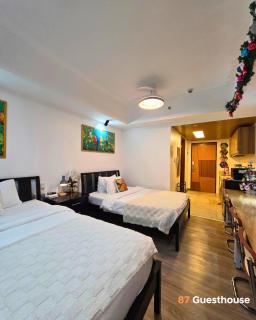Lazuli Elegant Studio Condo Unit - 4