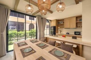 Beelee Stayin Private Pool and Garden Villa - 3