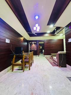 The Lavish Stay with river view - 5