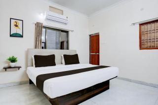 Ayushmaan Hotel - 4